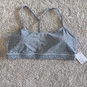 NWT Lululemon Flow Y Bra